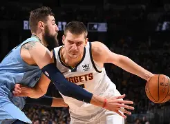 爱游戏体育在线-关于丹佛掘金迎全明星赛关键赛；赛后内部沟通；管理层满意；赛季目标并未改变的信息